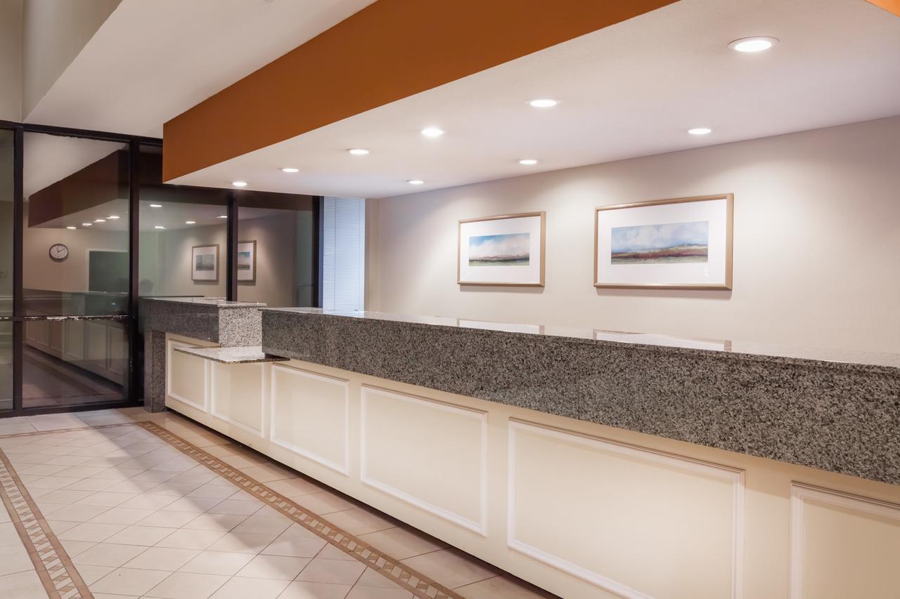 Wyndham Virginia Beach Oceanfront Экстерьер фото